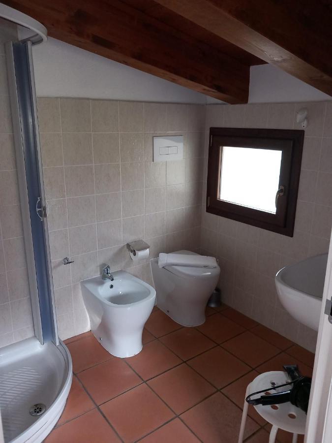 Agriturismo L'Ulivo Padula Eksteriør bilde