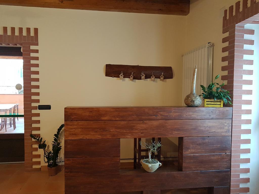 Agriturismo L'Ulivo Padula Eksteriør bilde