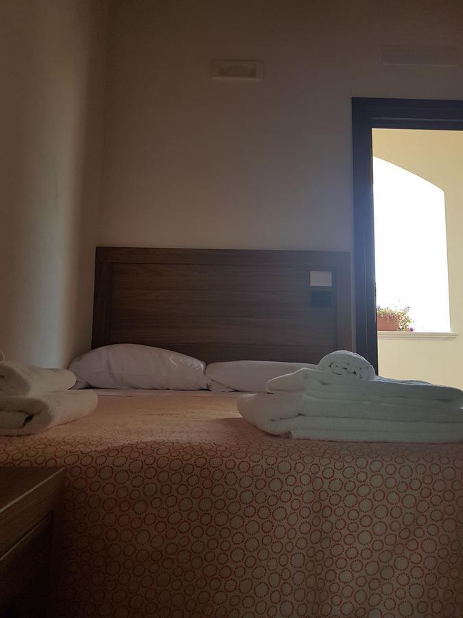 Agriturismo L'Ulivo Padula Eksteriør bilde