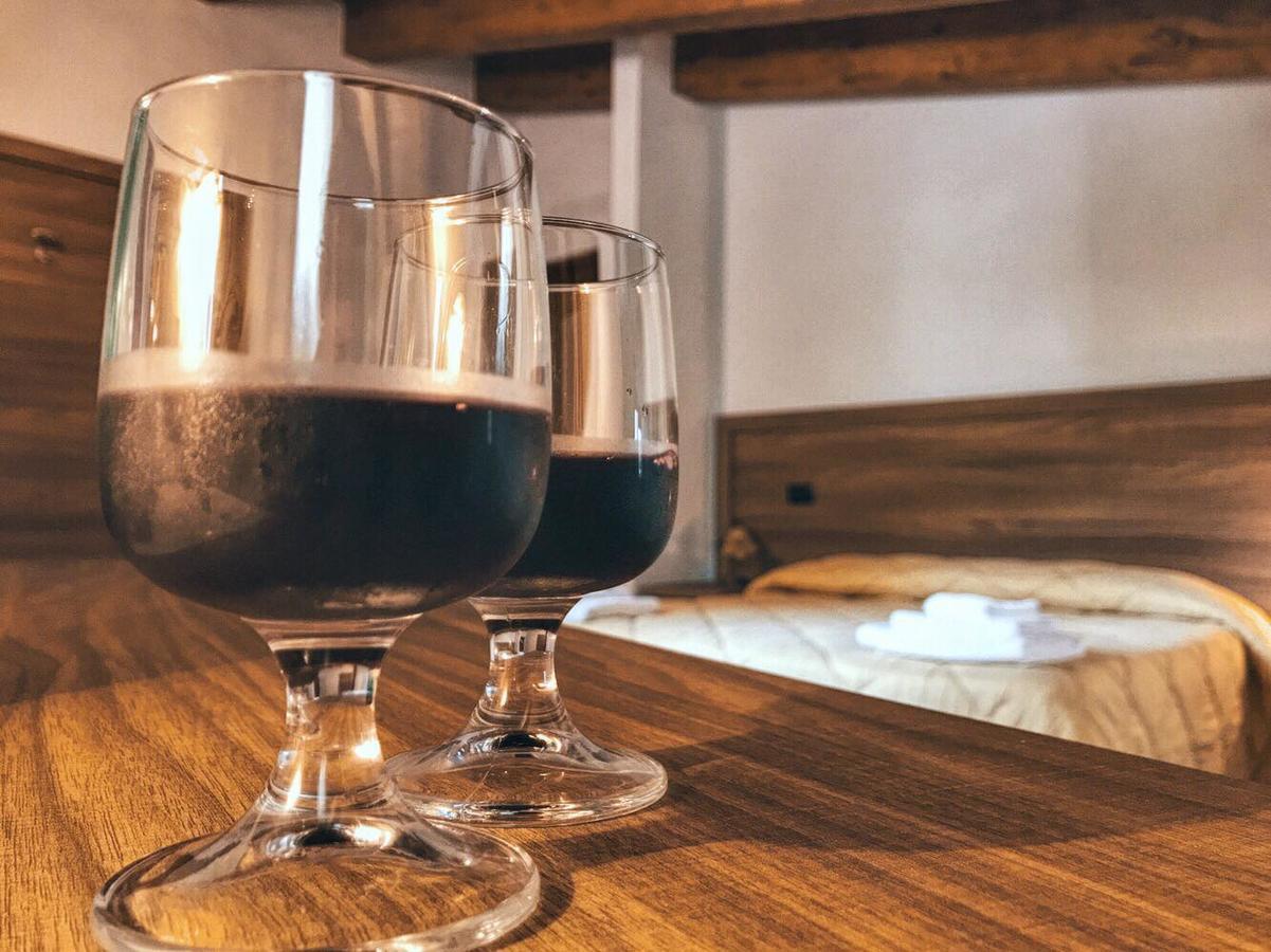 Agriturismo L'Ulivo Padula Eksteriør bilde